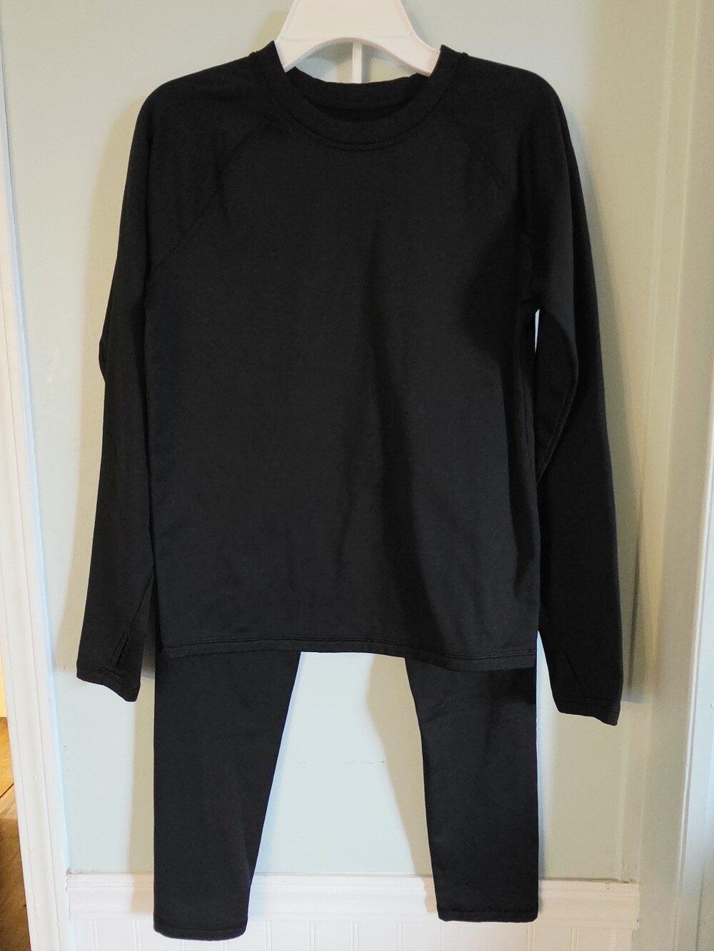 All In Motion Boys Thermal Set - Picture 2 of 4